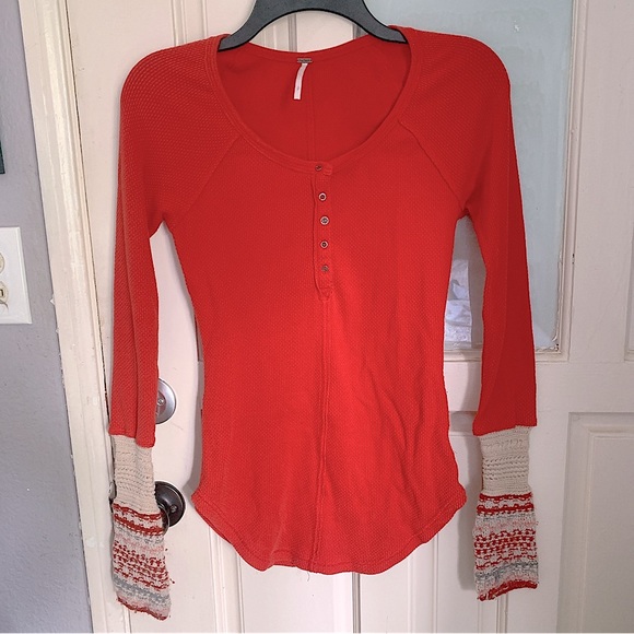 Rare Free People thermal Small  red/orange womans - Picture 1 of 4